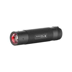 Ledlenser T² Taschenlampe - 240 Lumen, 180 m Leuchtweite, 30 Std. Leuchtdauer, IPX6, roboustes Aluminium, inkl. 3 AAA-Ba