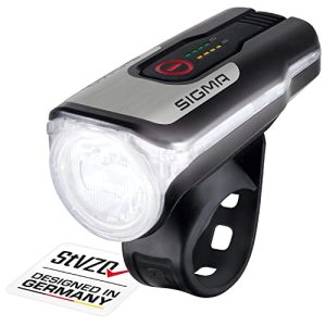 Sigma Aura 80 | StVZO akkubetriebenes LED Fahrradlicht mit 4 Leuchtmodi | Ideal für Radfahrer, StVZO zugelassenes Vorder